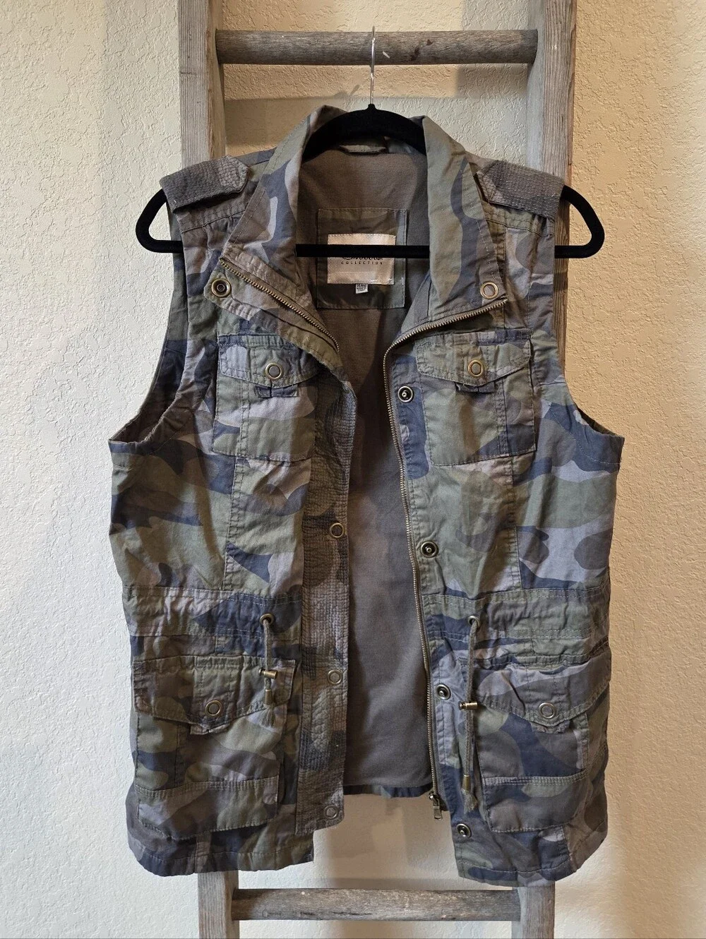 Snobbish Sleeveless Camo Utility Vest - Olive & Gray - Size XL